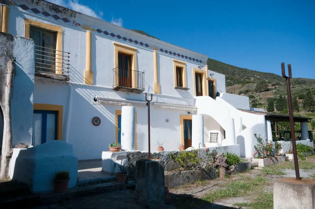 Casa Vacanze Dell'Avvocato Malfa  Italy
