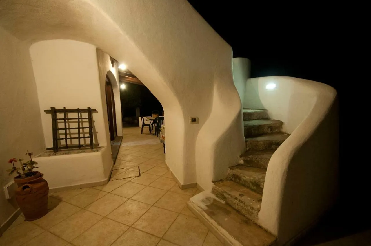 Casa Vacanze Dell'Avvocato Malfa  3*, Malfa (Salina)