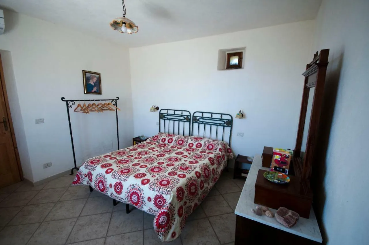 Casa Vacanze Dell'Avvocato Malfa  Guest house