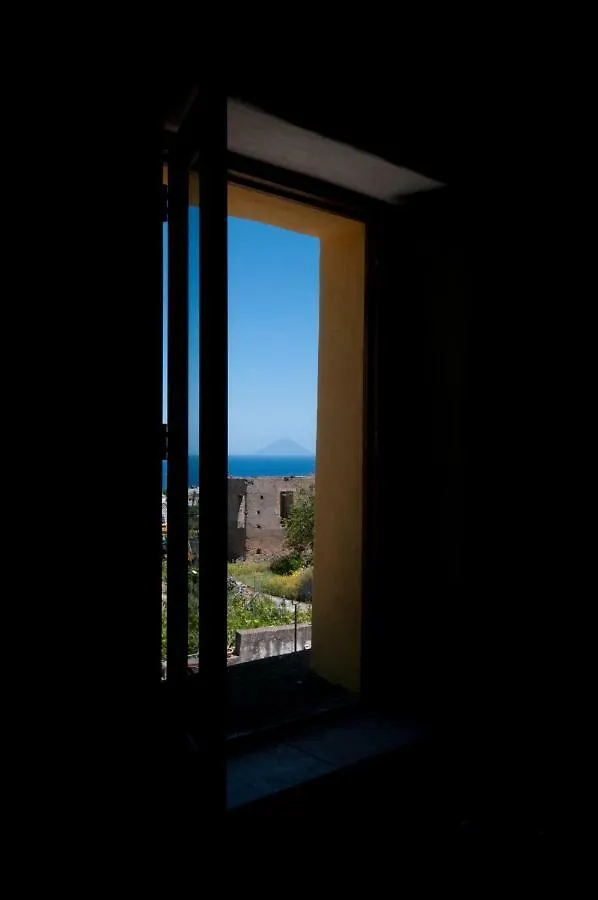 Casa Vacanze Dell'Avvocato Malfa  3*, Malfa (Salina)